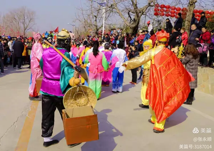 龙门生态园庙会欢天喜地闹元宵